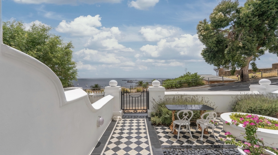 2 Bedroom Property for Sale in Mount Pleasant Western Cape